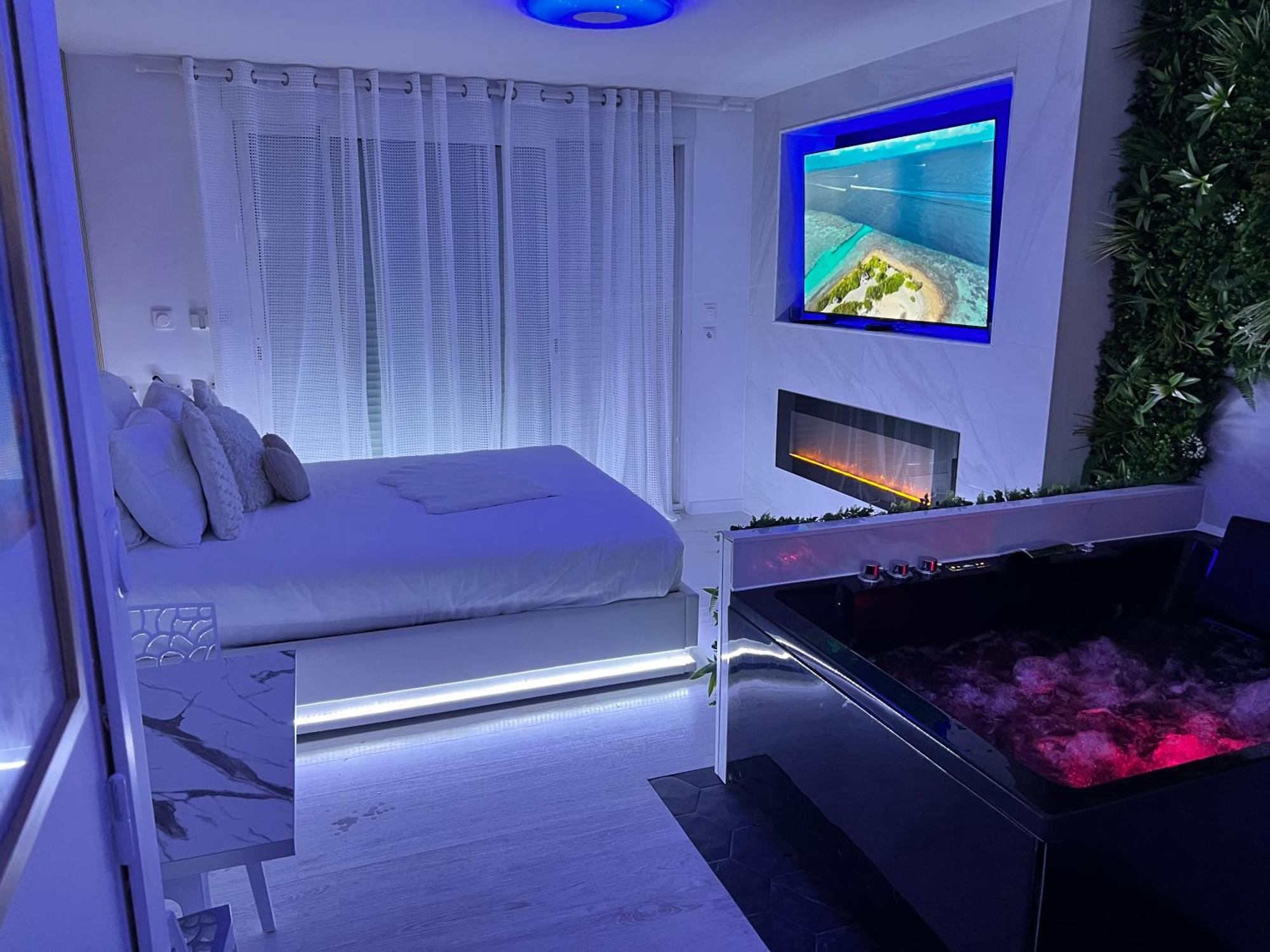 Apartment Jacuzzi 2 Min De La *